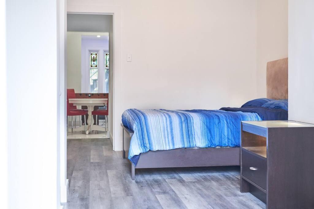 Blue Lounge ☆ Lafontaine Park ☆ Tv Cable Apartment มอนทรีอัล ภายนอก รูปภาพ